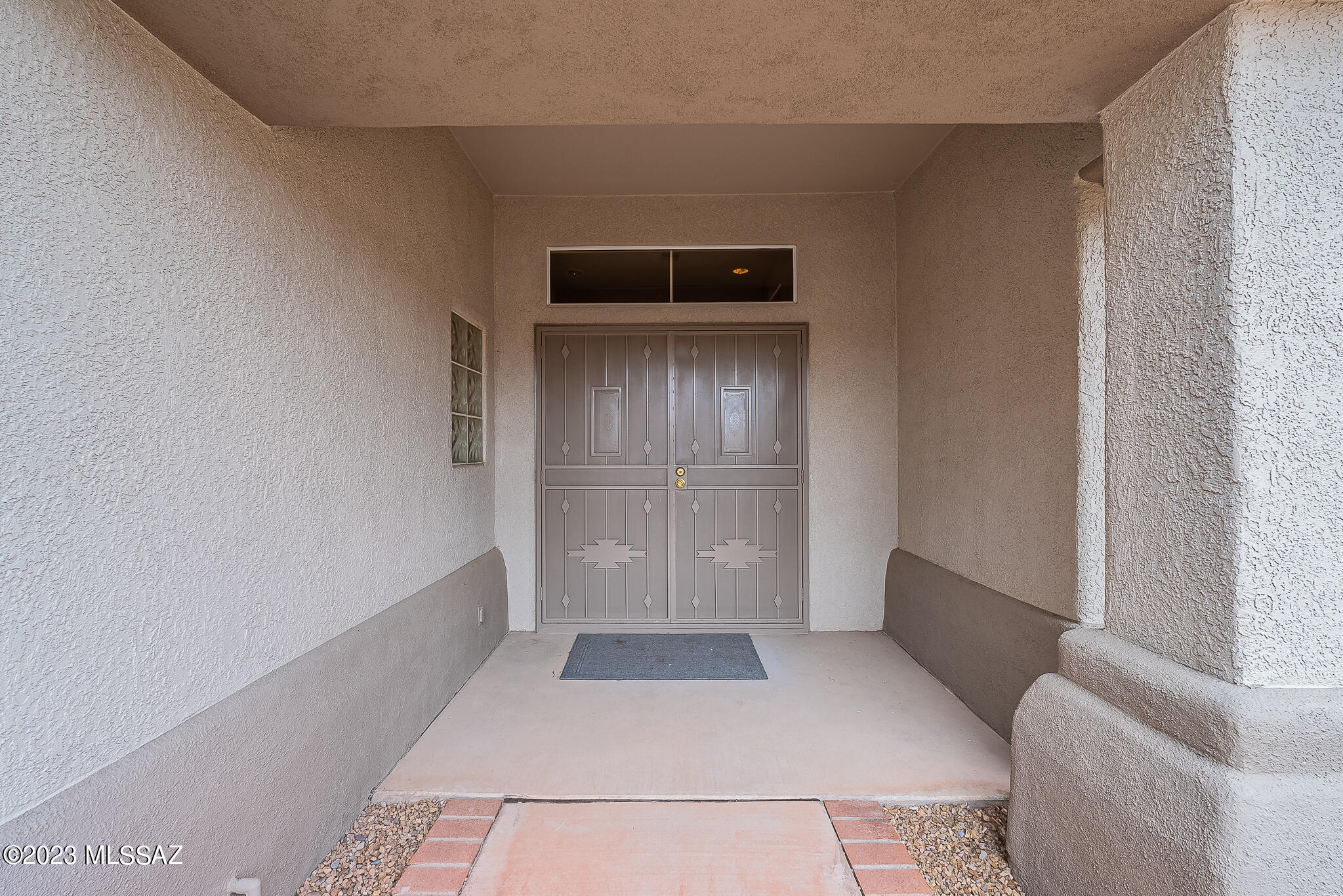 1685 East Crown Ridge Way Oro Valley, AZ 85755 - Photo 2 of 31