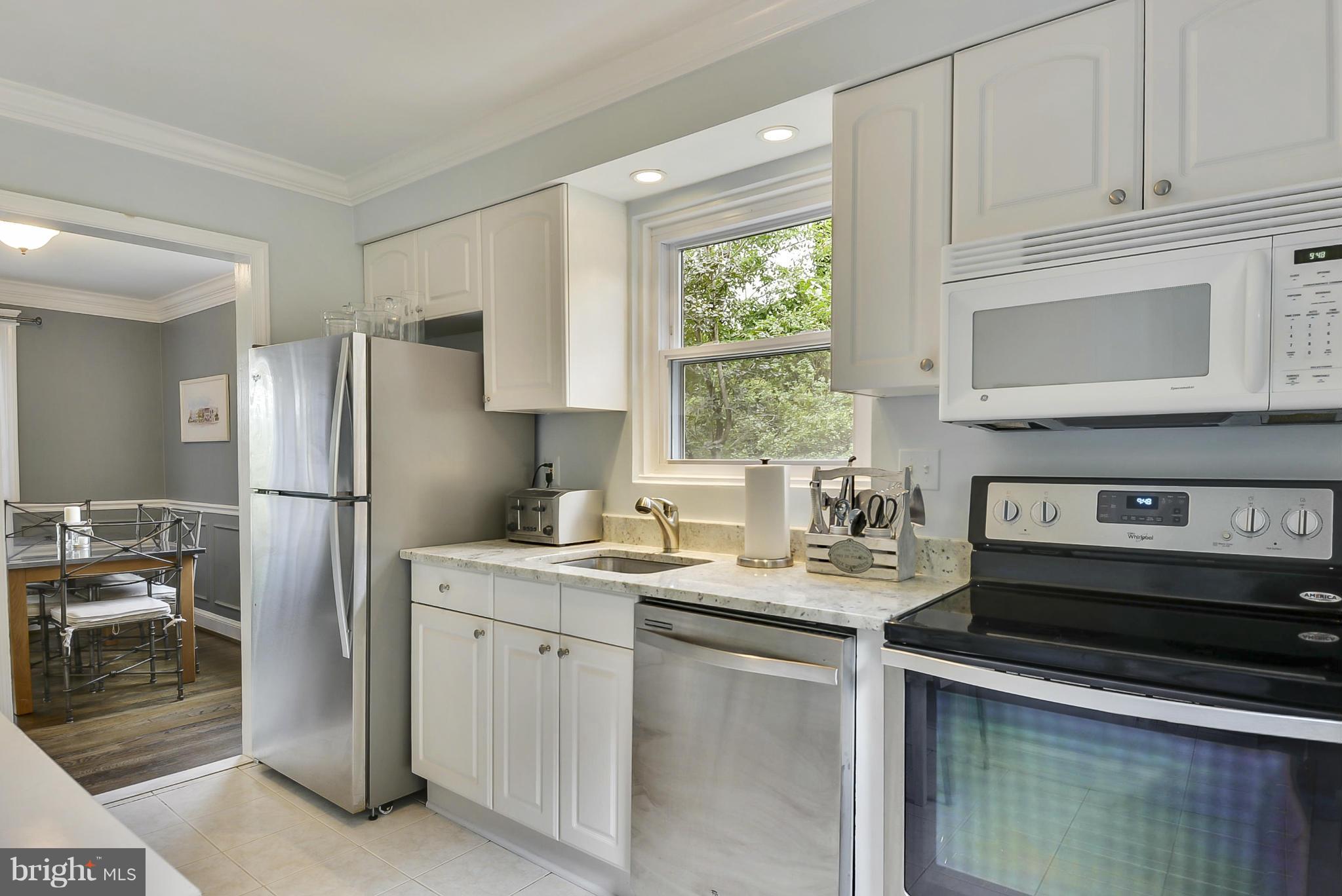 4709 Saul Road Kensington, MD 20895 - Photo 12 of 30 Kitchen w/ NEW granite countertops