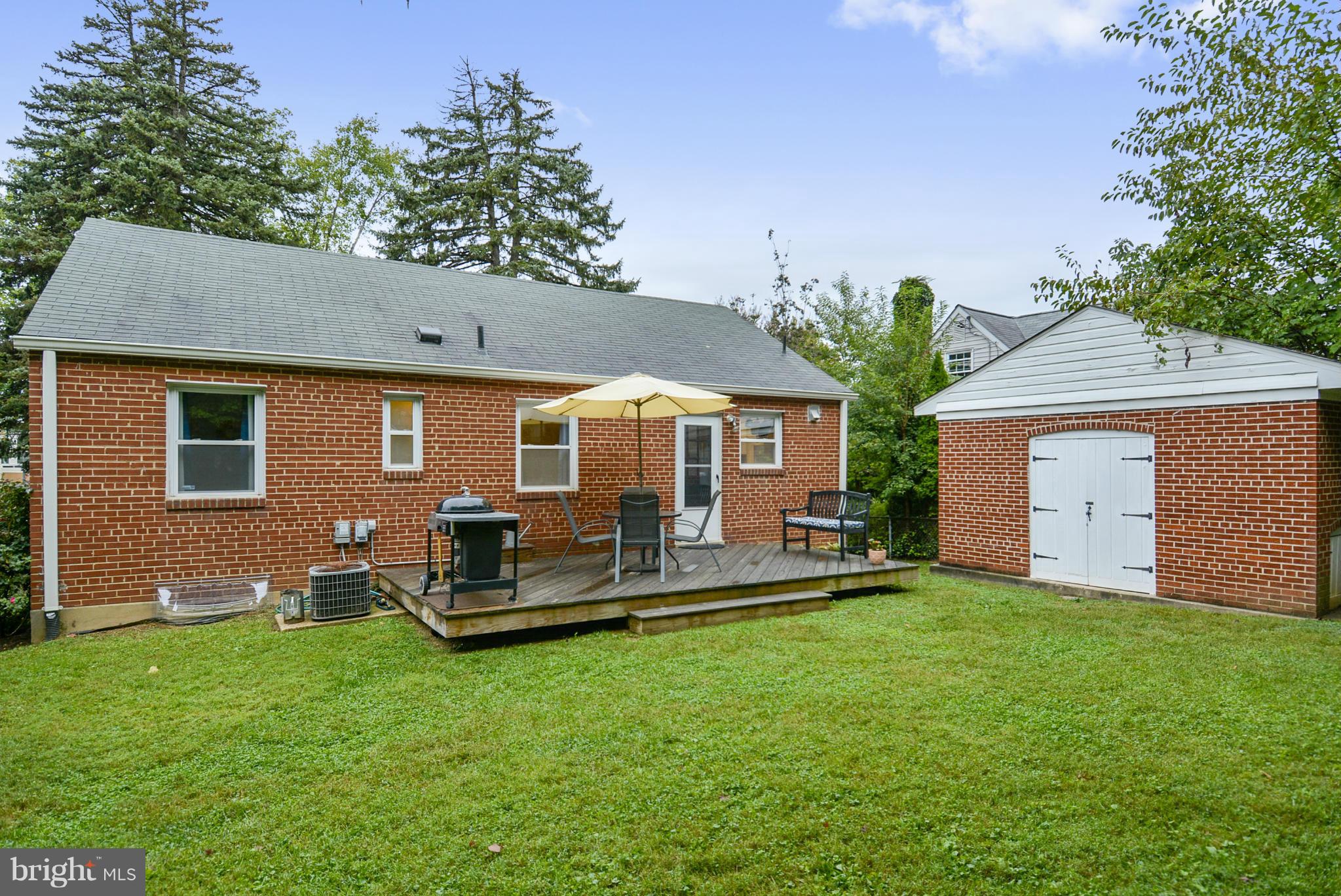 4709 Saul Road Kensington, MD 20895 - Photo 28 of 30 Rear elevation w/ all brick shed