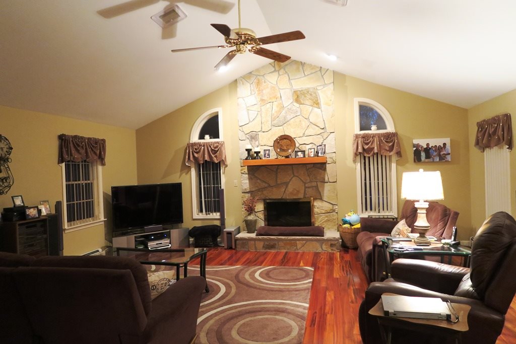 21 Kent Street Windham, NH 03087 - Photo 14 of 25 Gallery Image 14