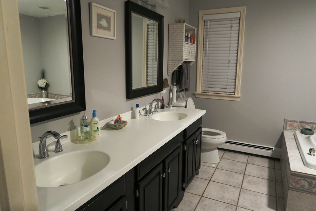 21 Kent Street Windham, NH 03087 - Photo 22 of 25 Gallery Image 22
