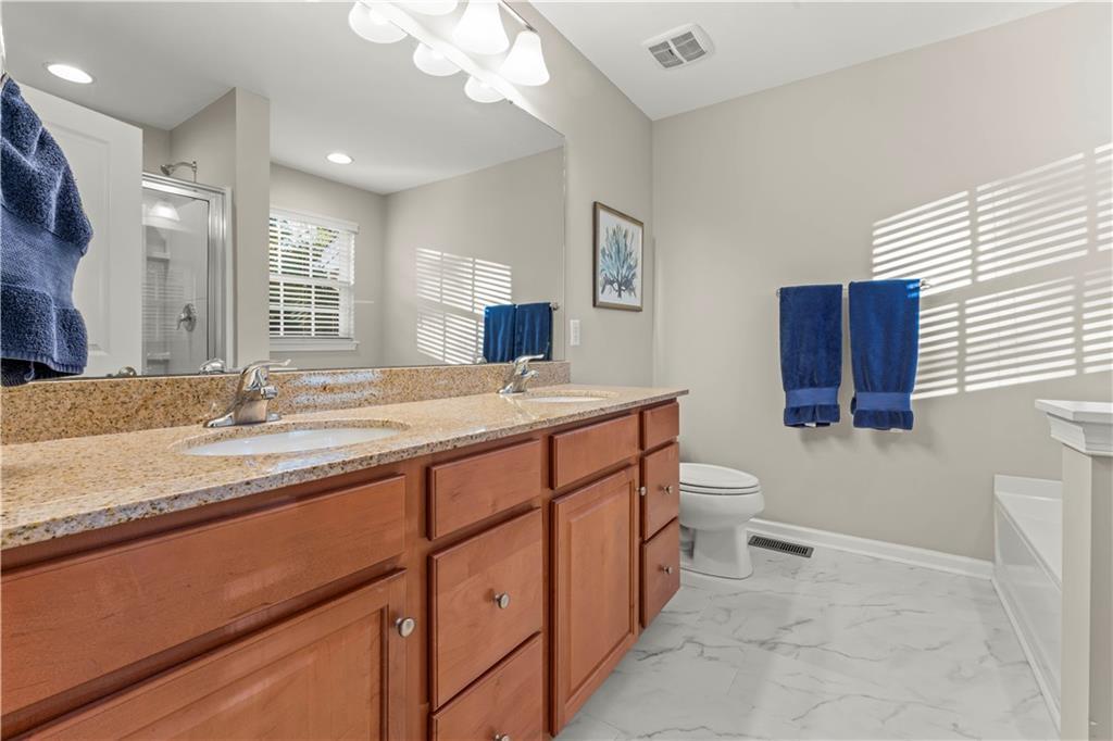 310 Maple Ridge Drive Canonsburg, PA 15317 - Photo 25 of 35 Primary full bath with double basin sinks