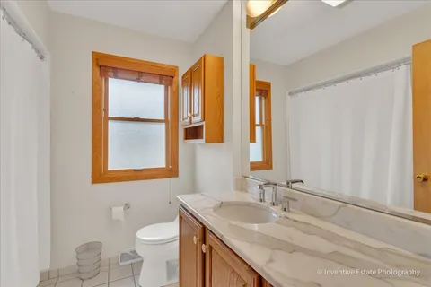 $550,000 | 840 South Prospect Avenue, Elmhurst, IL 60126
