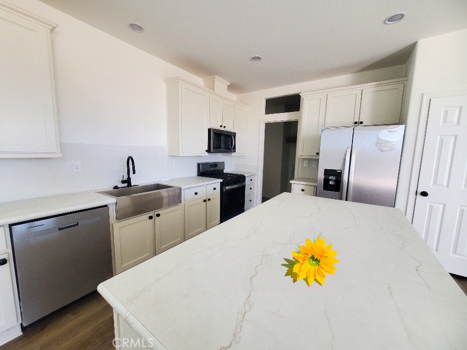 21621 Sandia Road, Unit 146 Apple Valley, CA 92308 - Photo 6 of 29