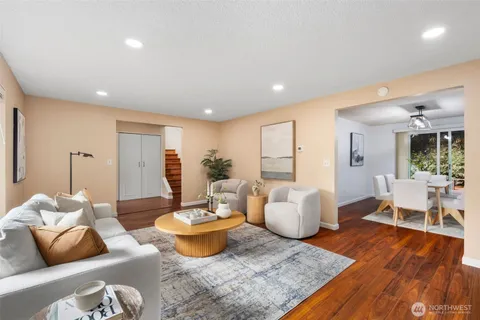 $874,998 | 18016 Southeast 147th Street, Renton, WA 98059