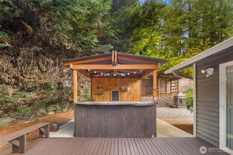 $874,998 | 18016 Southeast 147th Street, Renton, WA 98059