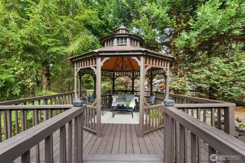 $874,998 | 18016 Southeast 147th Street, Renton, WA 98059