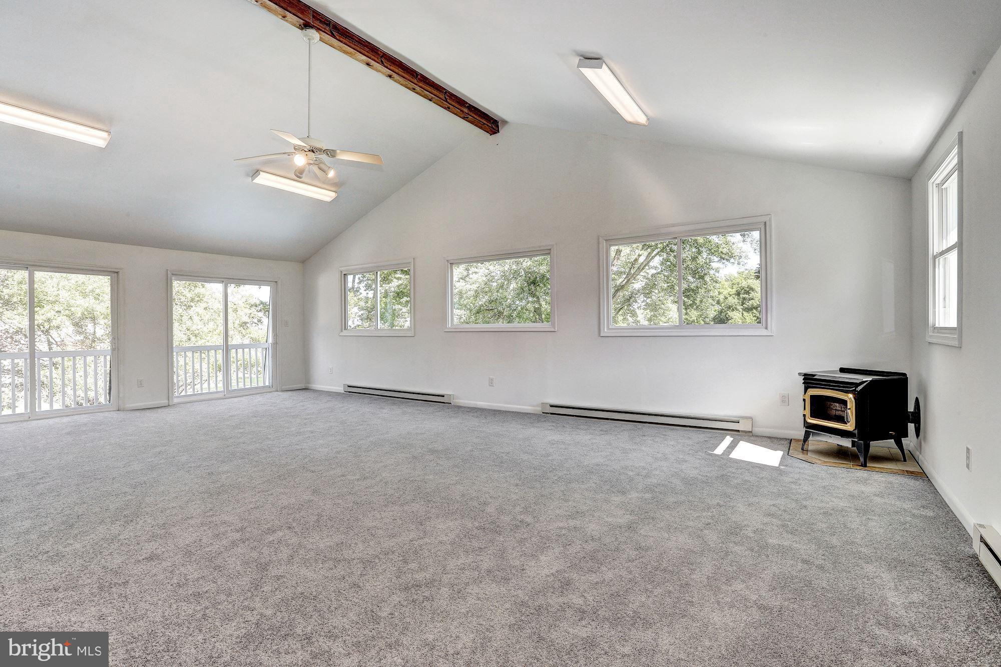 1323 South Seneca Road Baltimore, MD 21220 - Photo 23 of 43 Family Room