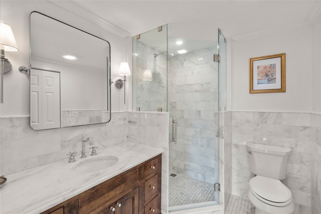 30 Thames Street Newport, RI 02840 - Photo 33 of 47