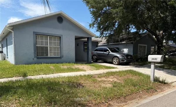 $3,250 | 2427 Camden Oaks Place, Valrico, FL 33594