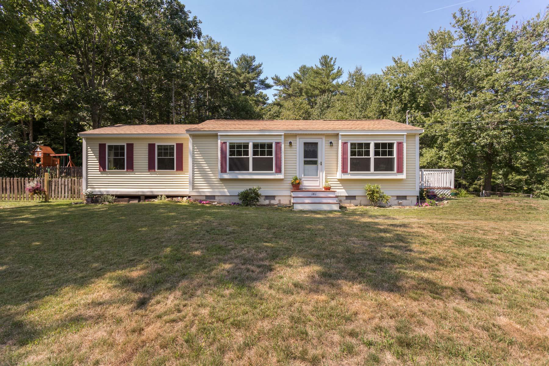 141 Brave Boat Harbor Road Kittery Point, ME 03905 - Photo 2 of 36 IMG_6701-28