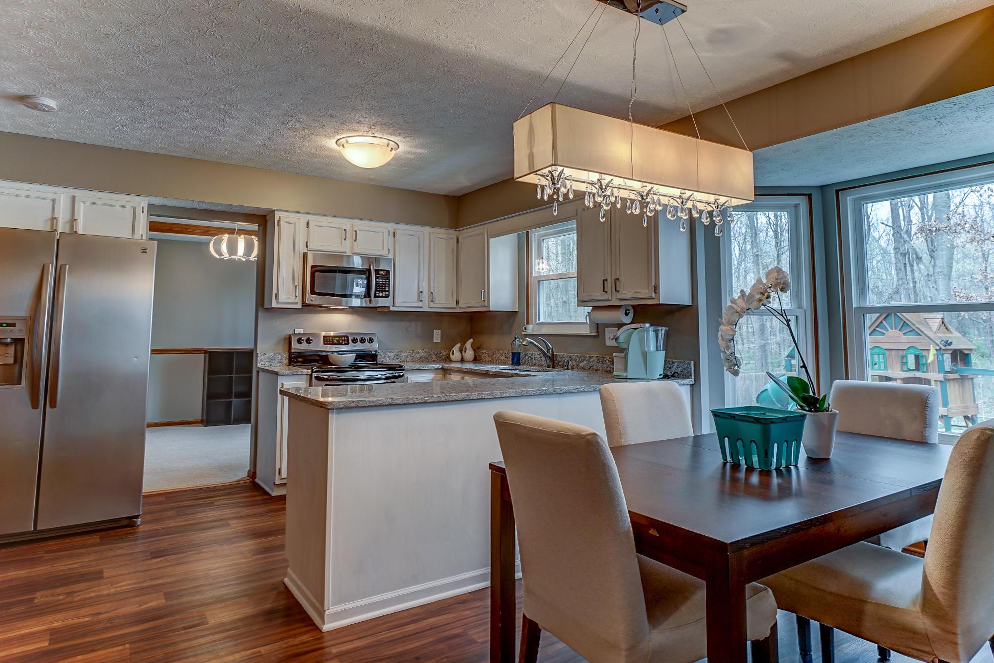 801 Lindenhaven Road Columbus, OH 43230 - Photo 10 of 29