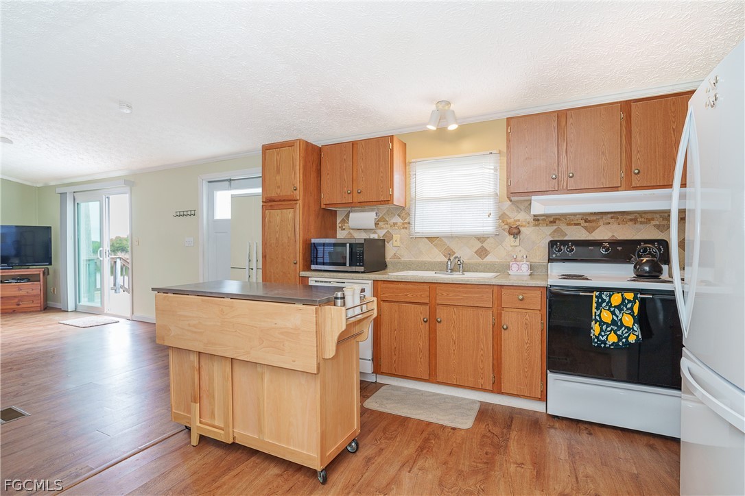 8320 Riverside Drive, Unit 94 Punta Gorda, FL 33982 - Photo 30 of 46