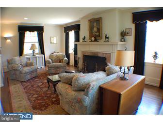 422 Penn Road Wynnewood, PA 19096 - Photo 3 of 12