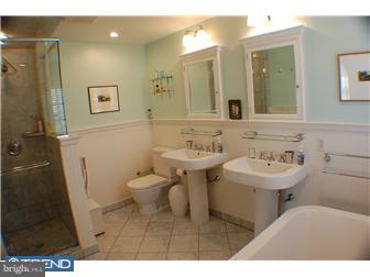 422 Penn Road Wynnewood, PA 19096 - Photo 7 of 12
