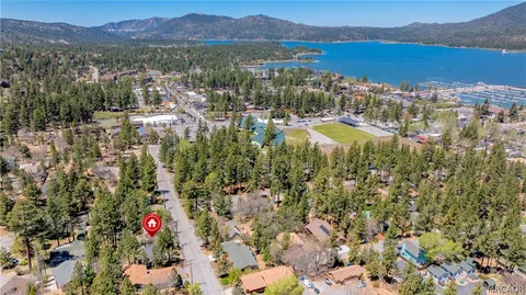 $397,500 | 41063 Pennsylvania Avenue, Big Bear Lake, CA 92315