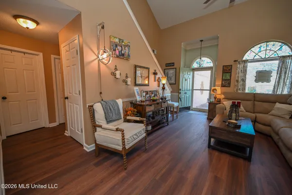 $269,900 | 9737 Dogwood Court West, Olive Branch, MS 38654