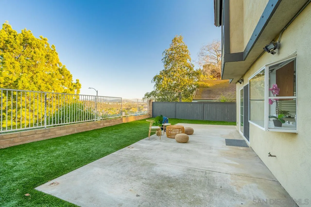 1904 Willow Ridge Drive Vista, CA 92081 - Photo 66 of 70