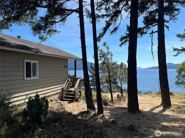 $1,250,000 | 71 Myers Orcas Island, Orcas Island, WA 98245