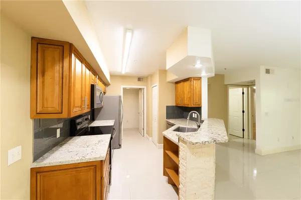 $262,900 | 738 Crest Pines Drive, Unit 714, Orlando, FL 32828