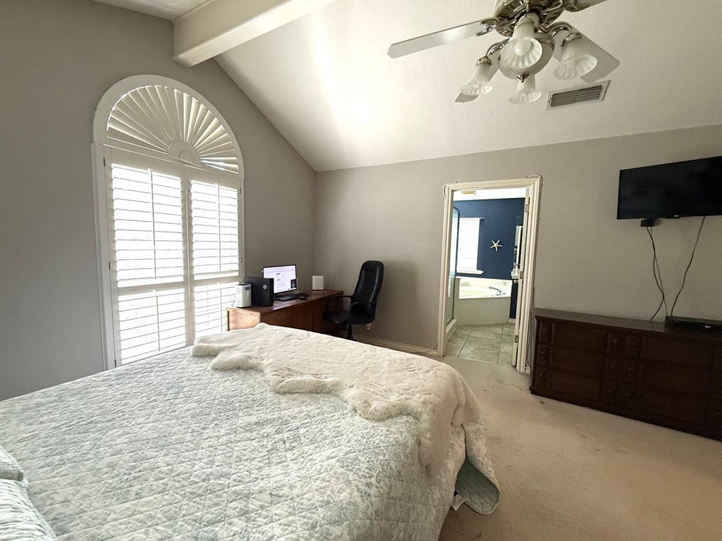 107 Ridge Court Glen Rose, TX 76043 - Photo 11 of 34