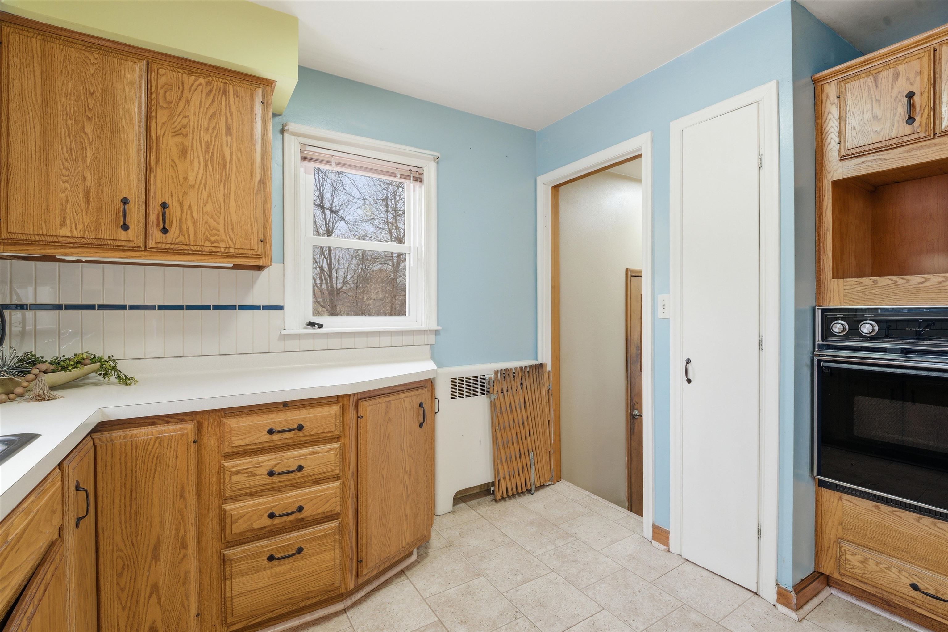 1127 West Northland Avenue Appleton, WI 54914 - Photo 11 of 30