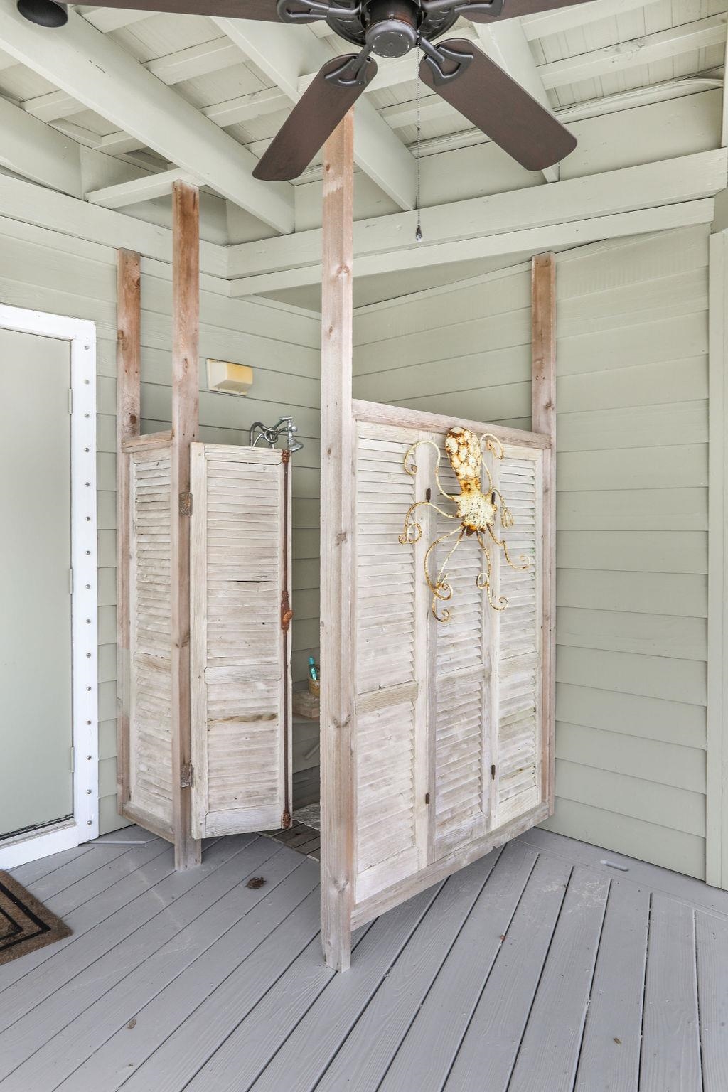 33410 River Road Orange Beach, AL 36561 - Photo 39 of 50 Outdoor Shower