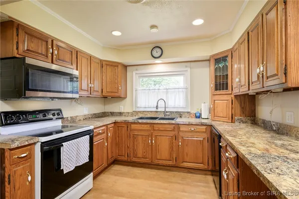 $267,950 | 5095 Cardinal Drive Northwest, Depauw, IN 47115