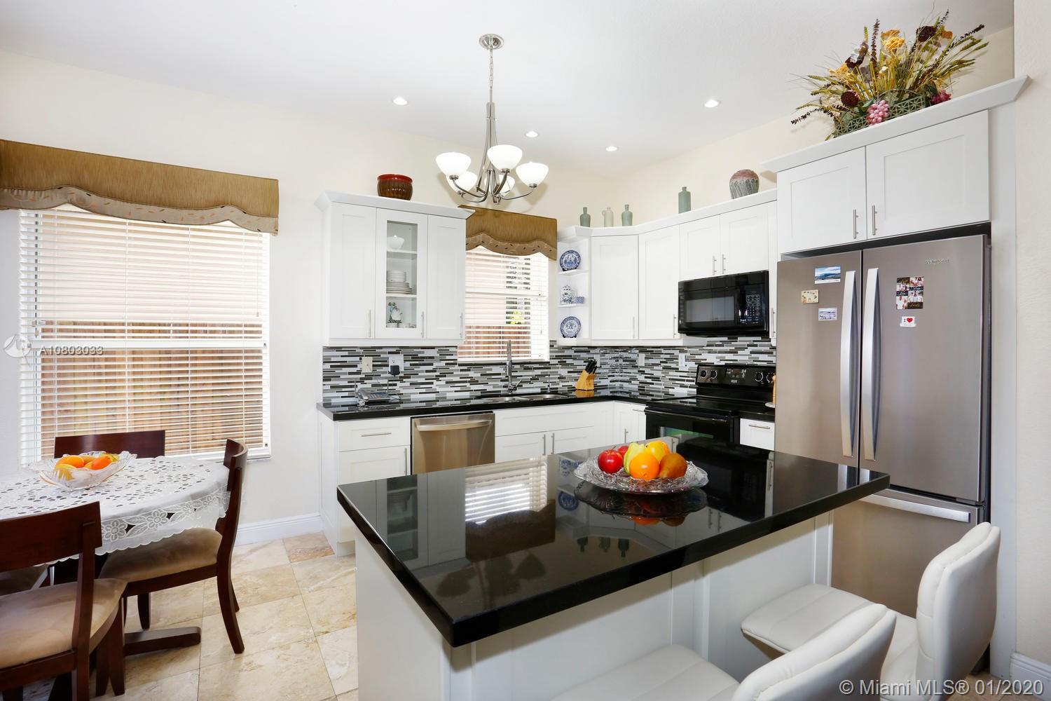 1850 Southeast 20th Road Homestead, FL 33035 - Photo 4 of 26