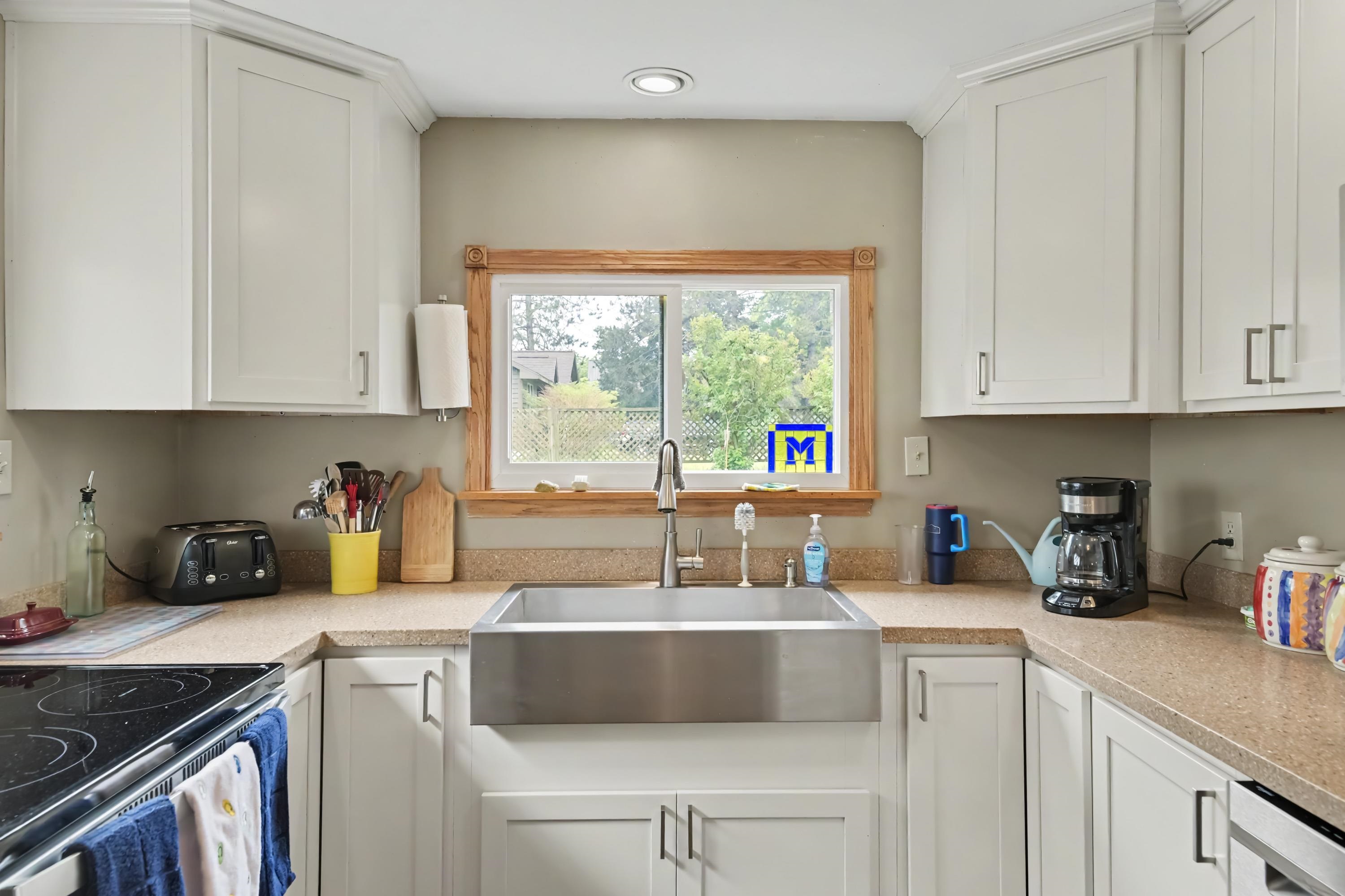 10741 North Long Lake Road Traverse City, MI 49685 - Photo 35 of 37
