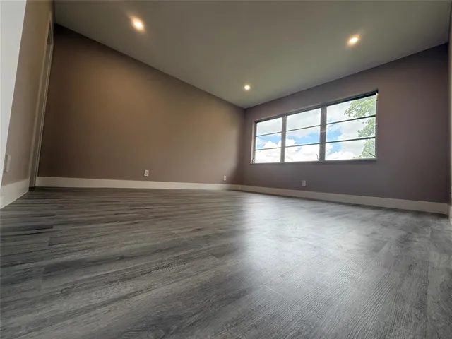 $167,000 | 8962 South Hollybrook Boulevard, Unit 308, Pembroke Pines, FL 33025