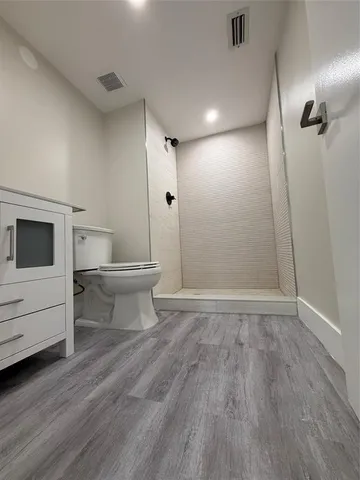 $167,000 | 8962 South Hollybrook Boulevard, Unit 308, Pembroke Pines, FL 33025