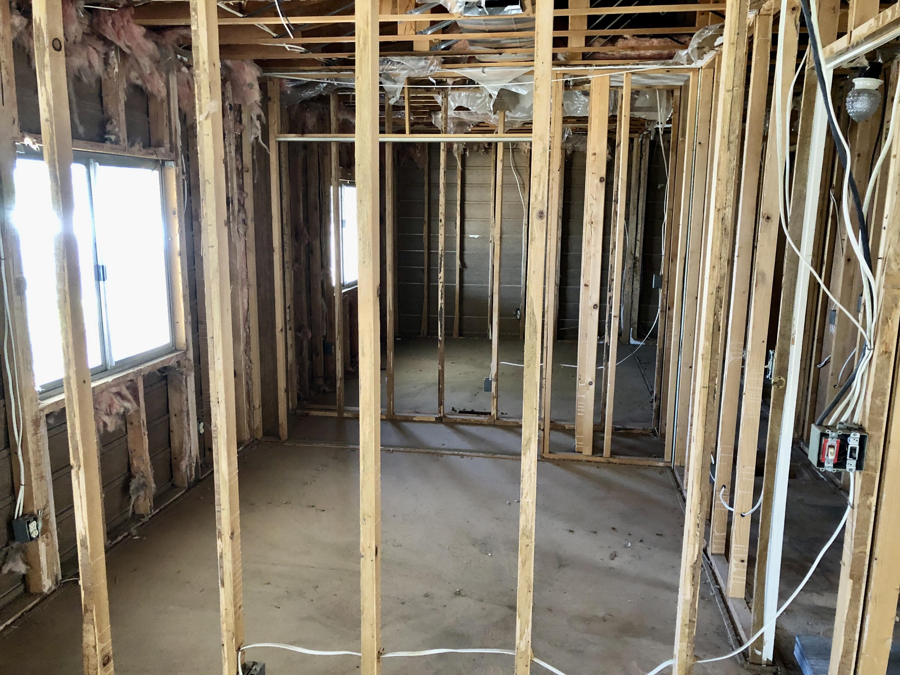 46618 Madison Street, Unit 23 Indio, CA 92201 - Photo 12 of 18 a view of a balcony