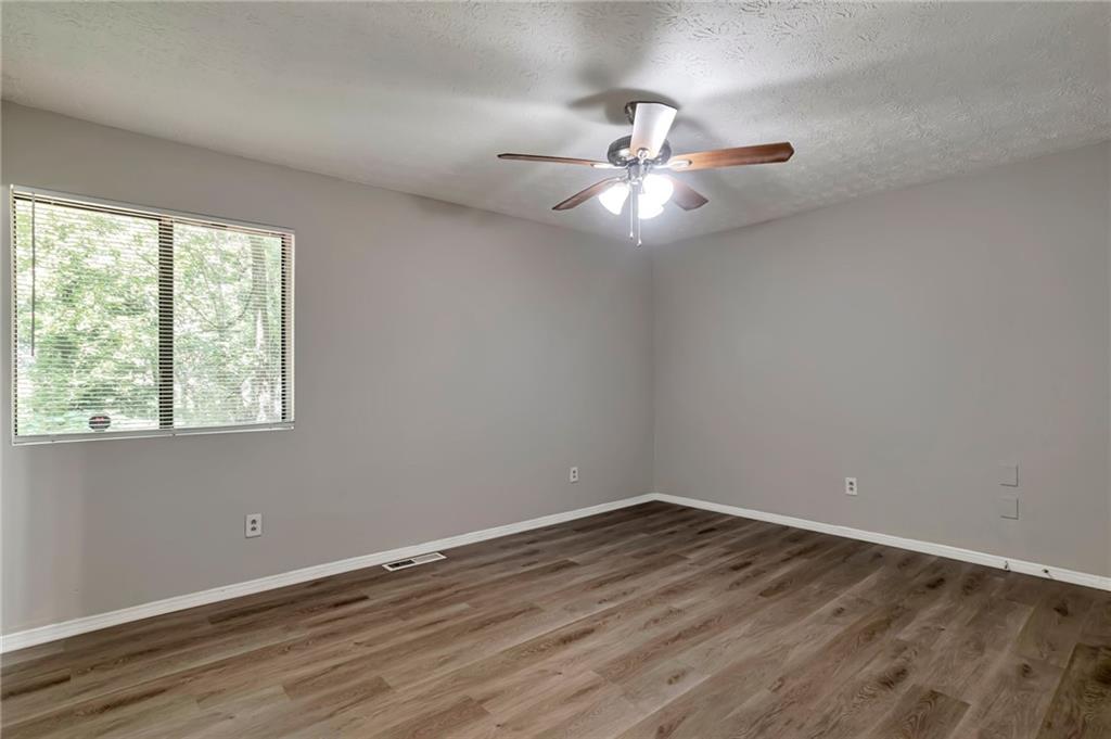 4055 Chimney Ridge Way Ellenwood, GA 30294 - Photo 15 of 25