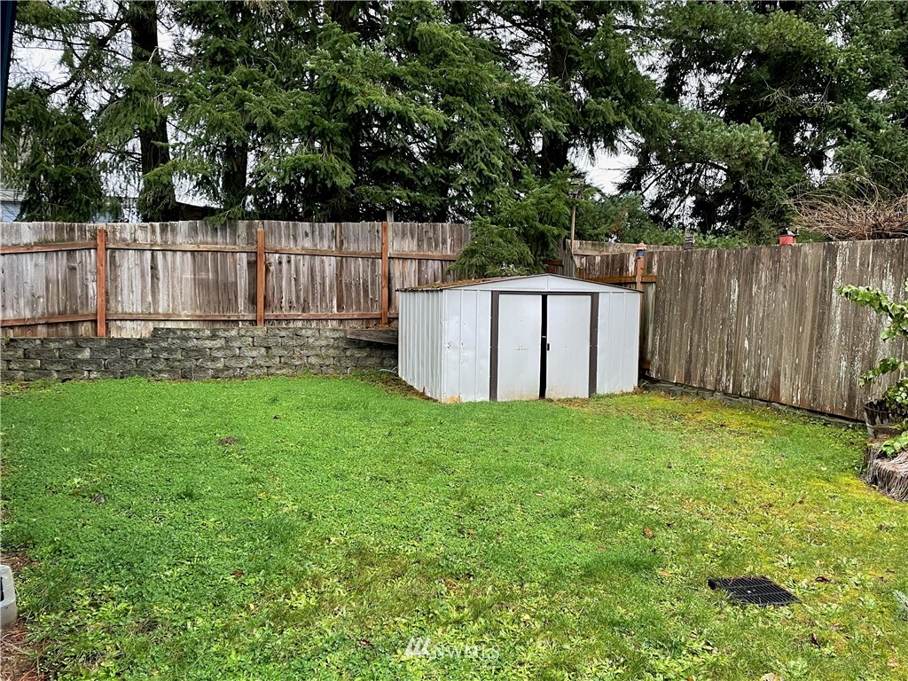 26370 Barrett Road Northeast Kingston, WA 98346 - Photo 18 of 20 Gallery Image 18