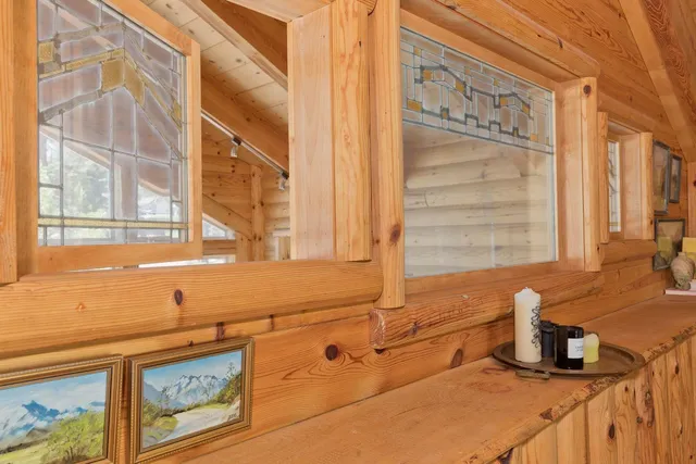 $10,900 | 464 Canyon Boulevard, Mammoth Lakes, CA 93546