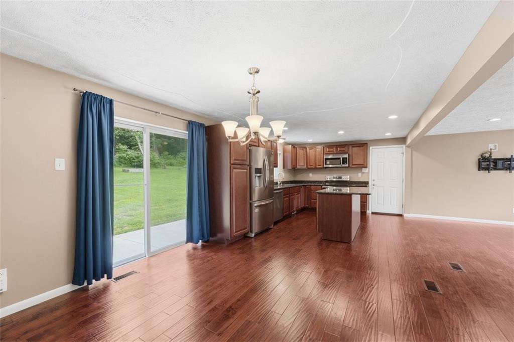 1131 Old Rte 31 Mount Pleasant, PA 15666 - Photo 17 of 45