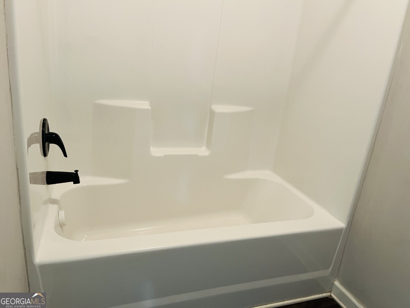 1005 Vintage Court Fairburn, GA 30213 - Photo 16 of 64