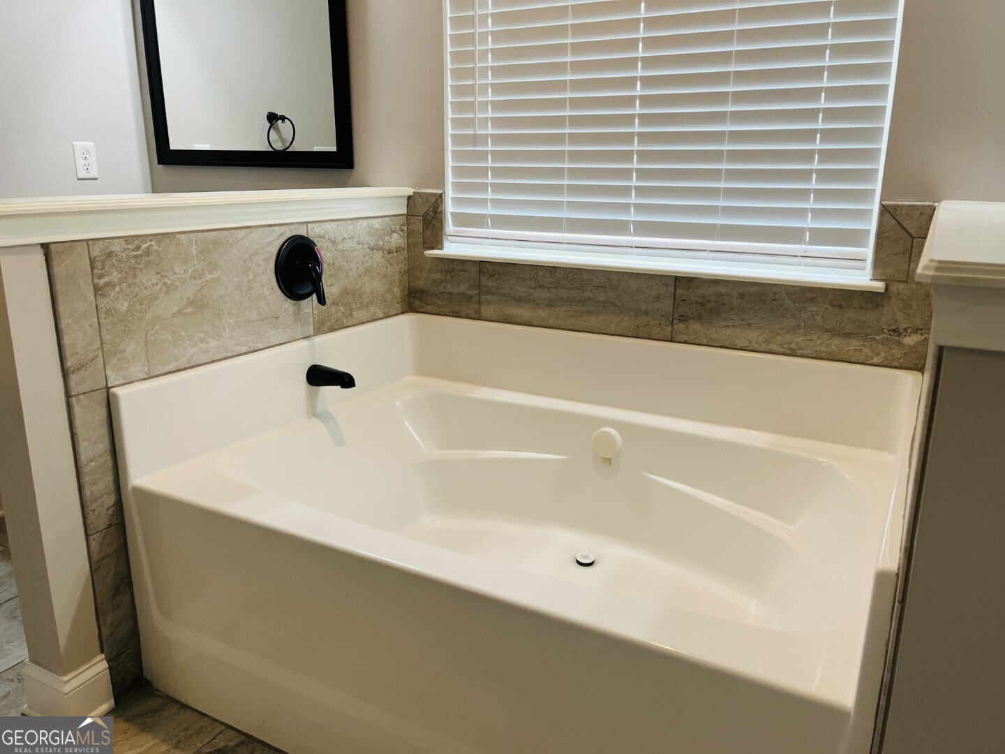 1005 Vintage Court Fairburn, GA 30213 - Photo 35 of 64