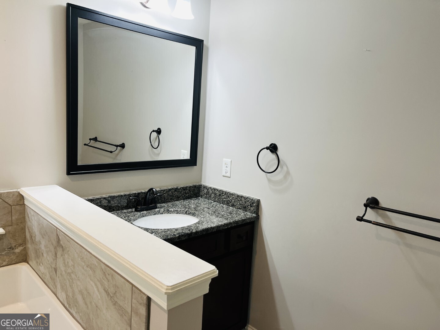 1005 Vintage Court Fairburn, GA 30213 - Photo 37 of 64