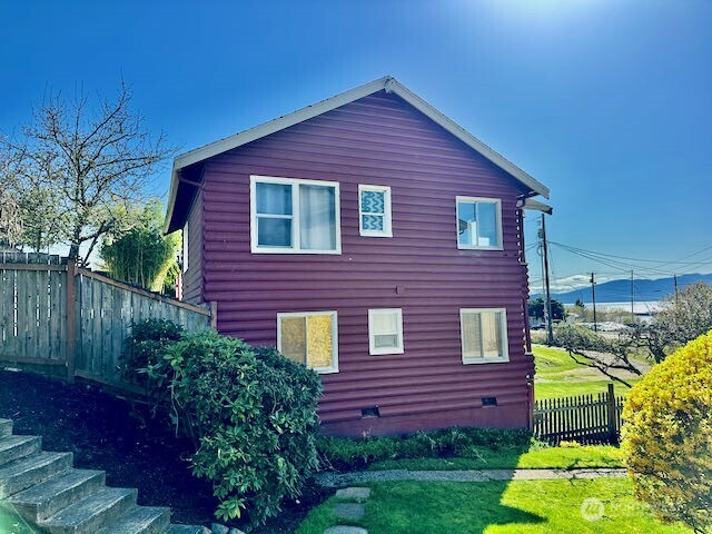 522 12th Street Bellingham, WA 98225 - Photo 10 of 24