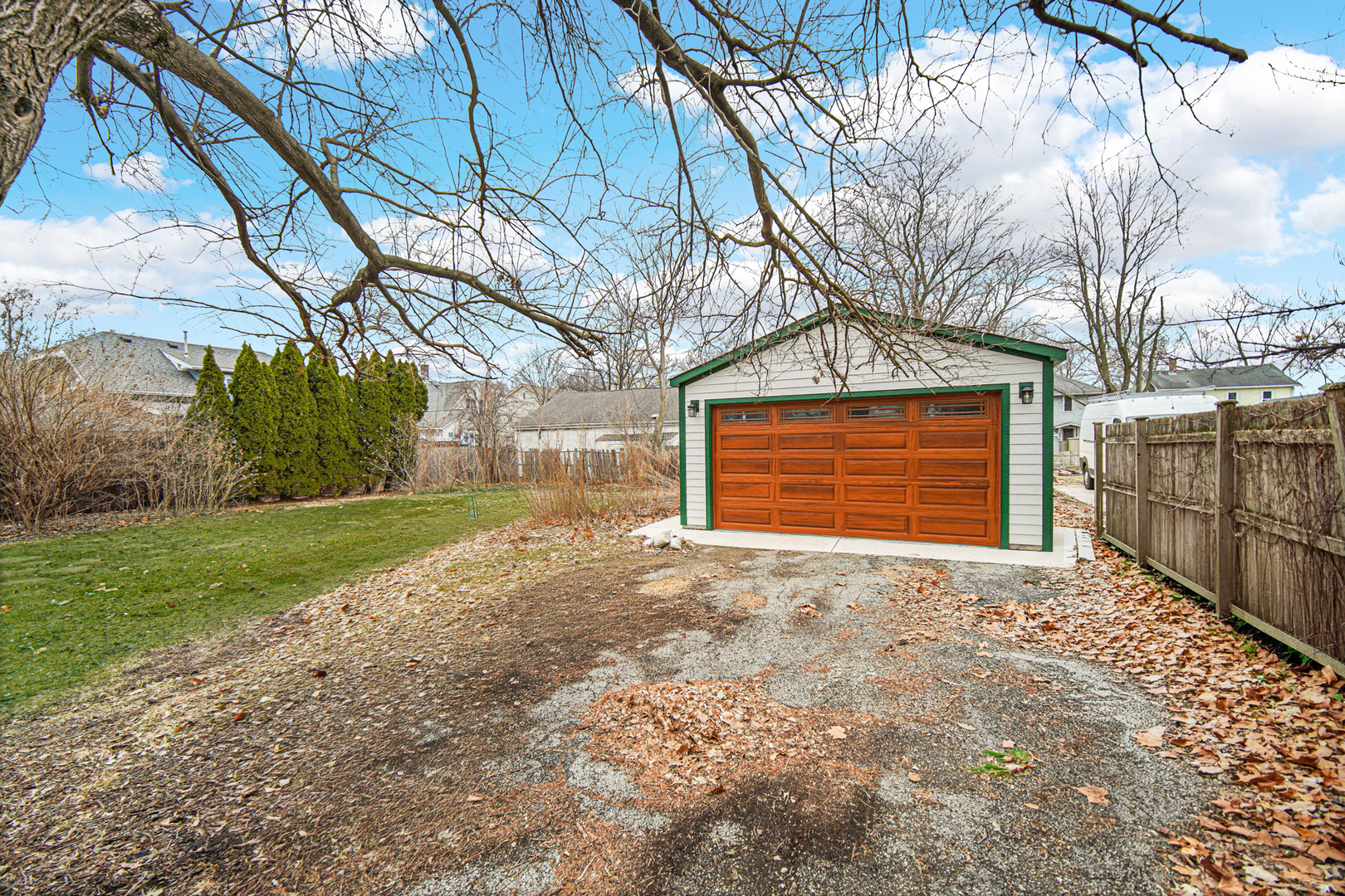 1112 South Jefferson Street Lockport, IL 60441 - Photo 5 of 21 a view of a yard with a large trees