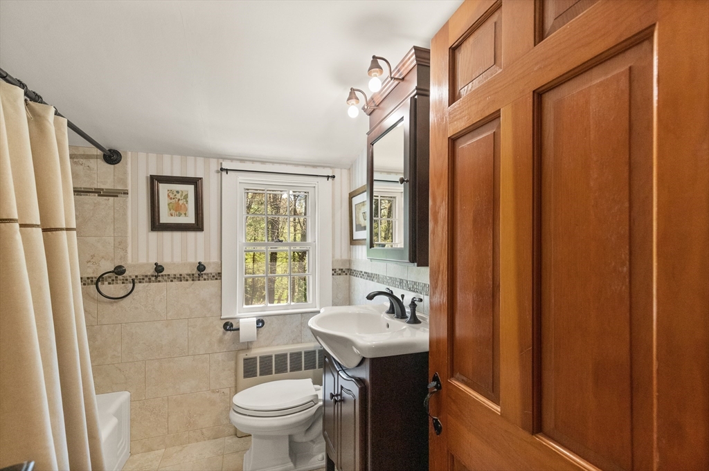 11 Hemlock Road Boxford, MA 01921 - Photo 30 of 42 Gallery Image 30