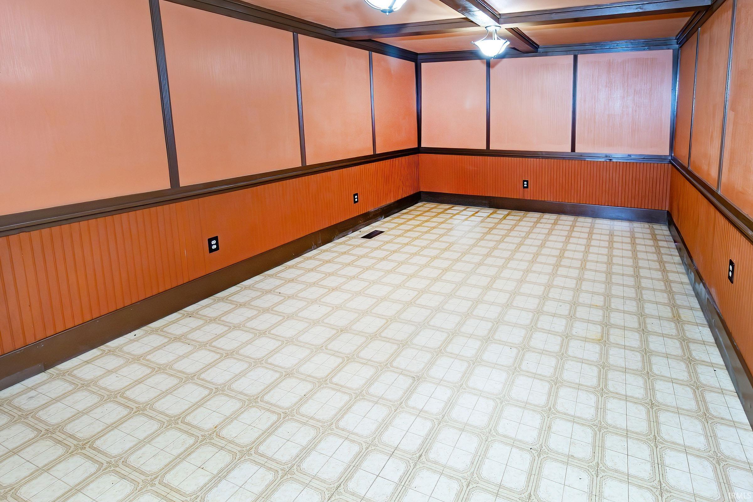 3333 Eby Road Boonville, IN 47601 - Photo 11 of 36