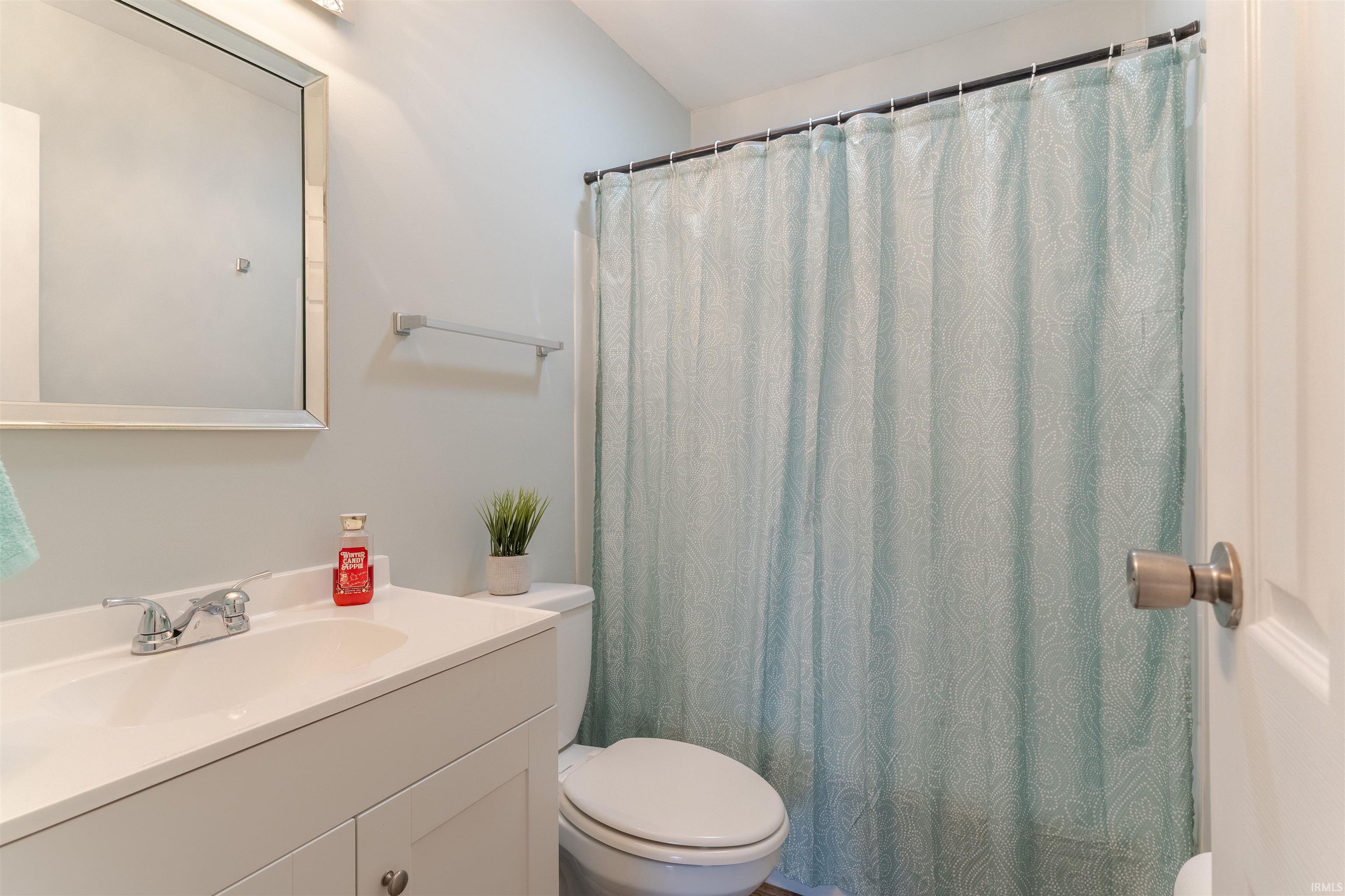 4213 Meadowridge Road Evansville, IN 47710 - Photo 23 of 32