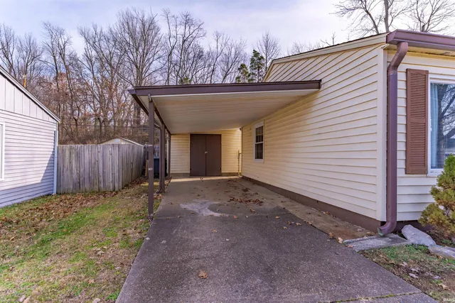 $162,900 | 4213 Meadowridge Road, Evansville, IN 47710