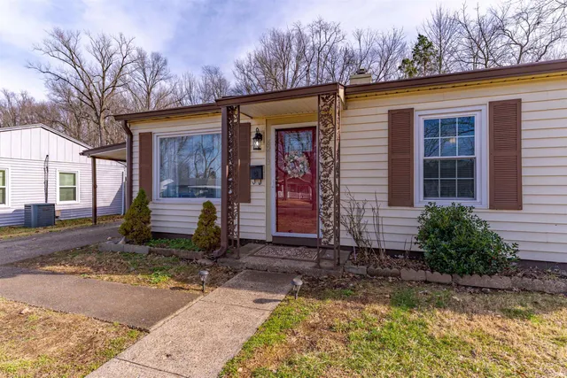 $162,900 | 4213 Meadowridge Road, Evansville, IN 47710