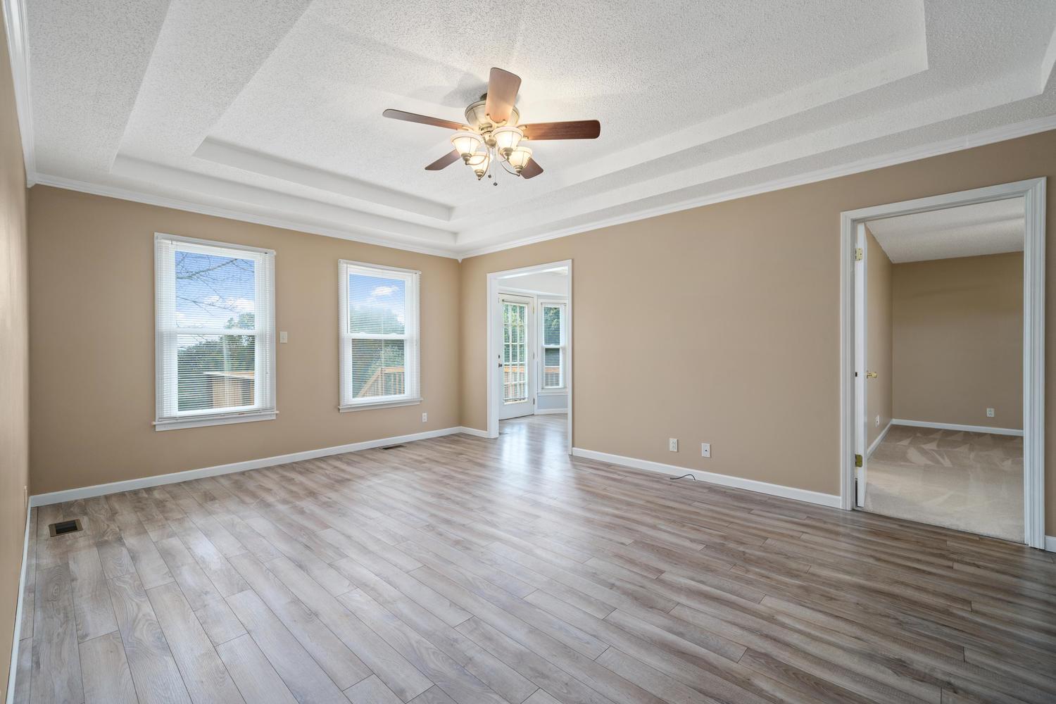 1668 Haynes Road Woodlawn, TN 37191 - Photo 5 of 27 Gallery Image 5