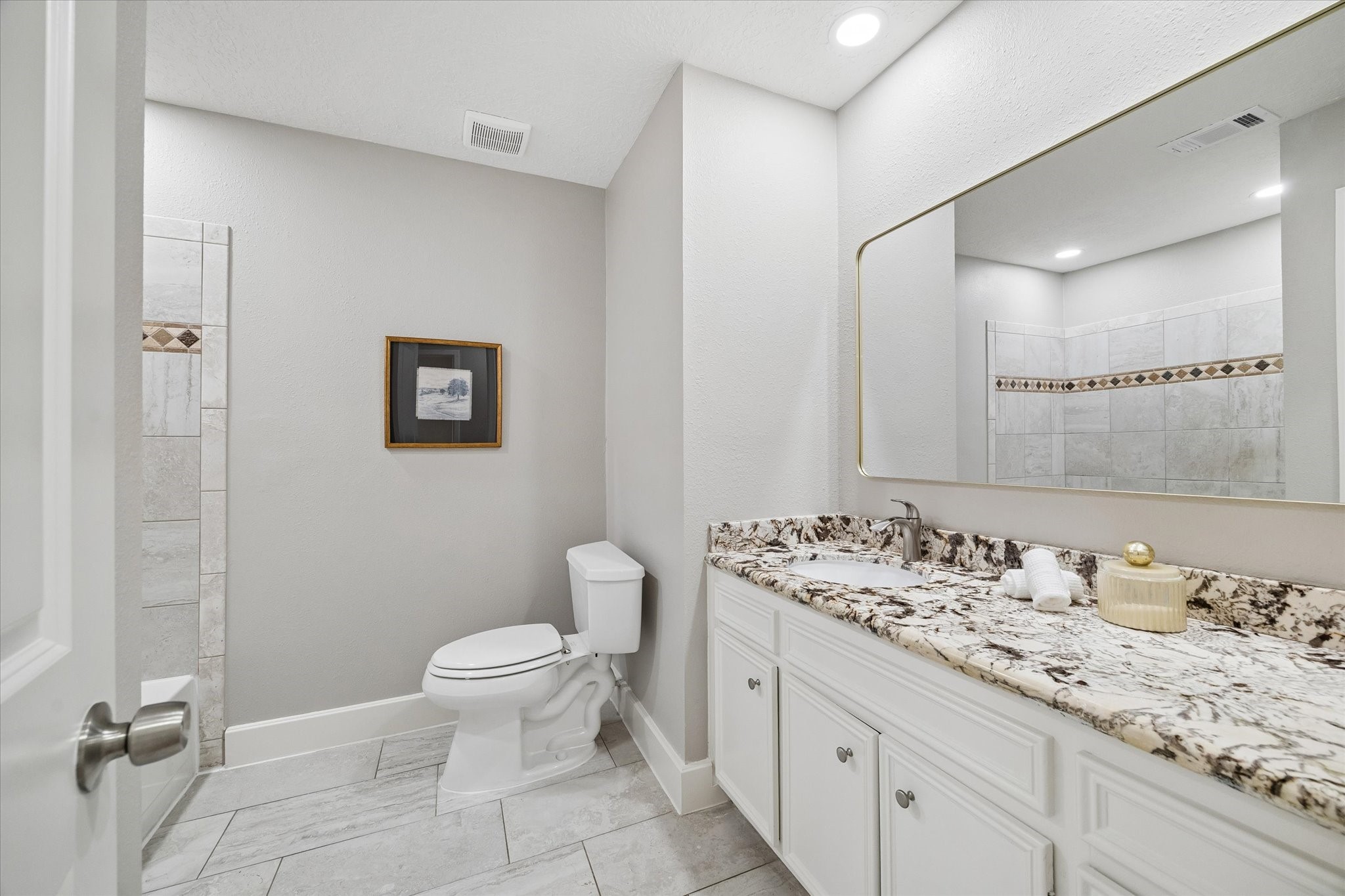 714 Fowler Street, Unit 5 Houston, TX 77007 - Photo 20 of 35 Gallery Image 20