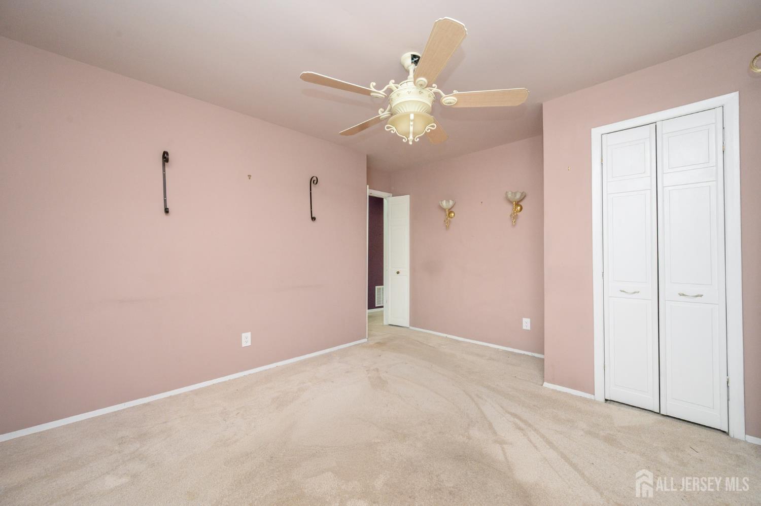 317 Libourel Road South Plainfield, NJ 07080 - Photo 21 of 40